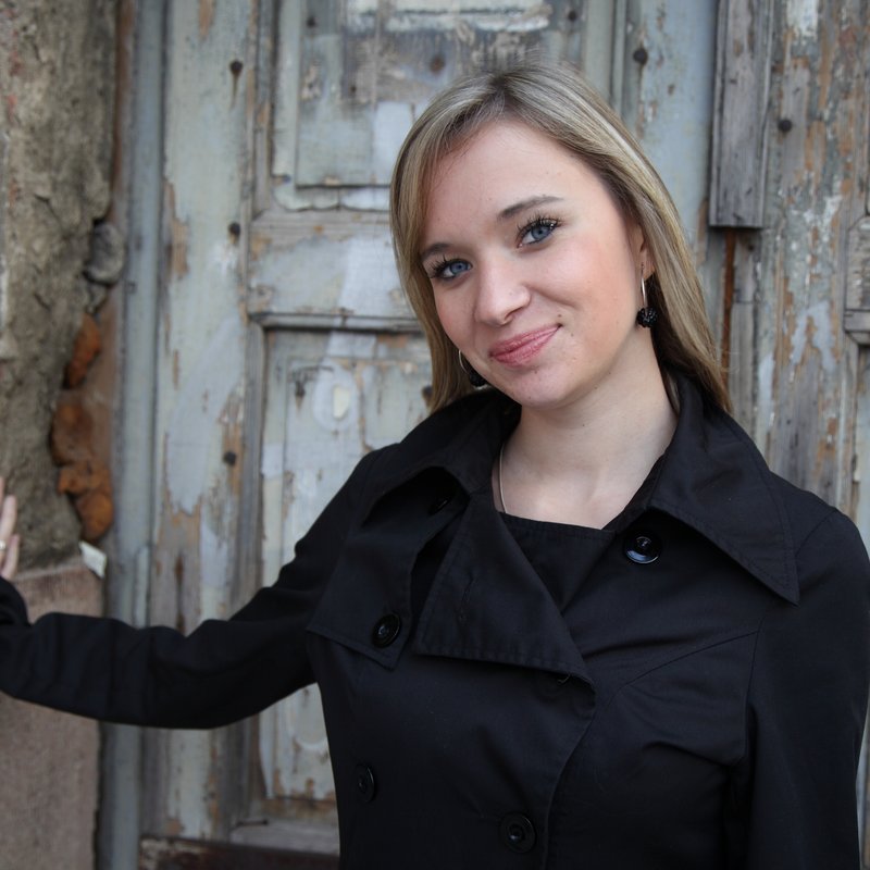 Clementine 32 Escort Cize
