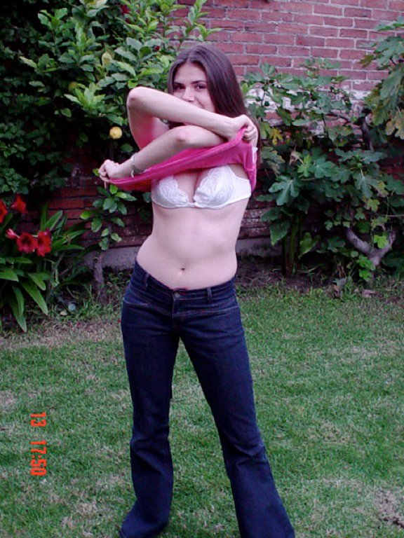 Julienne 32 Escort-girls Courseulles-sur-Mer
