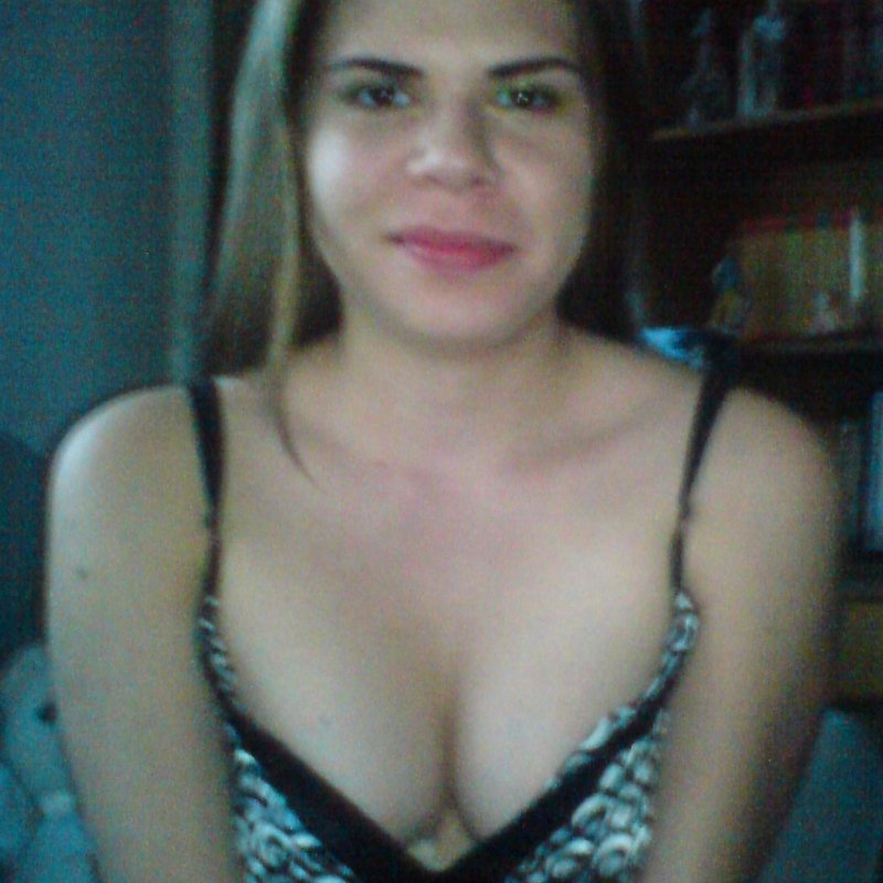 Avril 32 Escortes sensuelles Léry