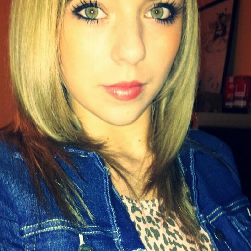 Adèle 24 Escort girl Bourguébus
