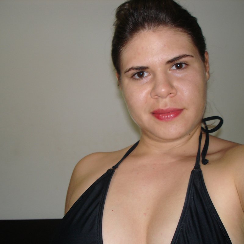 Léa 34 Escort girls Le Noyer-Renard